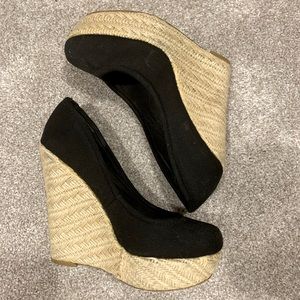 Madden Girl Wedges
